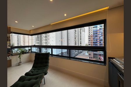 Apartamento à venda com 89m², 2 quartos e 2 vagas Apartamento à venda com 89m², 2 quartos e 2 vagasVaranda da Sala