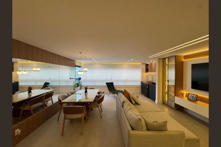 Apartamento à venda com 89m², 2 quartos e 2 vagas Apartamento à venda com 89m², 2 quartos e 2 vagasCozinha