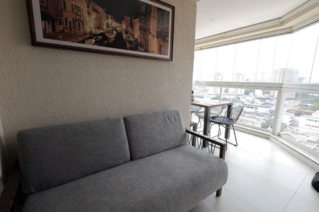 Apartamento à venda com 90m², 2 quartos e 2 vagas Apartamento à venda com 90m², 2 quartos e 2 vagasSacada Gourmet