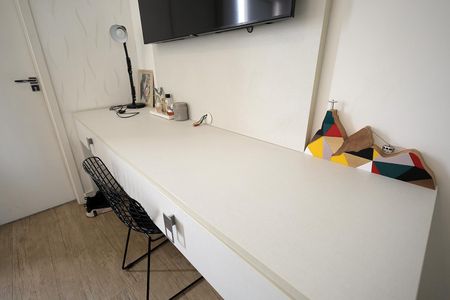 Apartamento à venda com 90m², 2 quartos e 2 vagas Apartamento à venda com 90m², 2 quartos e 2 vagasQuarto Suíte