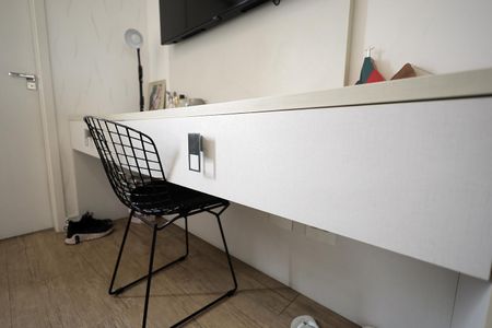 Apartamento à venda com 90m², 2 quartos e 2 vagas Apartamento à venda com 90m², 2 quartos e 2 vagasQuarto Suíte
