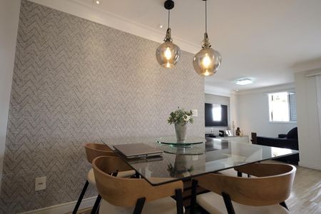 Apartamento à venda com 90m², 2 quartos e 2 vagas Apartamento à venda com 90m², 2 quartos e 2 vagasSala