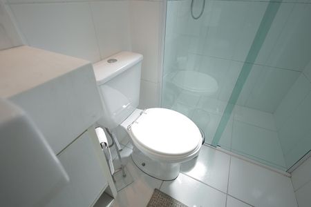 Apartamento à venda com 90m², 2 quartos e 2 vagas Apartamento à venda com 90m², 2 quartos e 2 vagasBanheiro