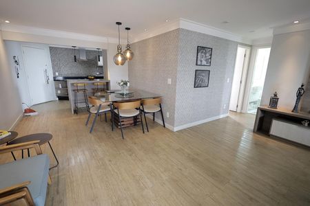 Apartamento à venda com 90m², 2 quartos e 2 vagas Apartamento à venda com 90m², 2 quartos e 2 vagasSala