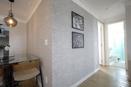 Apartamento à venda com 90m², 2 quartos e 2 vagas Apartamento à venda com 90m², 2 quartos e 2 vagasSala