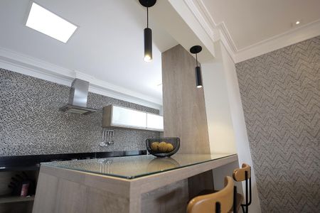 Apartamento à venda com 90m², 2 quartos e 2 vagas Apartamento à venda com 90m², 2 quartos e 2 vagasCozinha