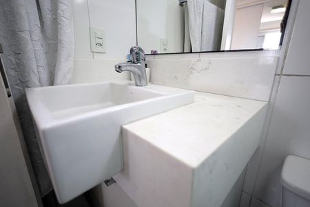 Apartamento à venda com 90m², 2 quartos e 2 vagas Apartamento à venda com 90m², 2 quartos e 2 vagasBanheiro Quarto Suíte