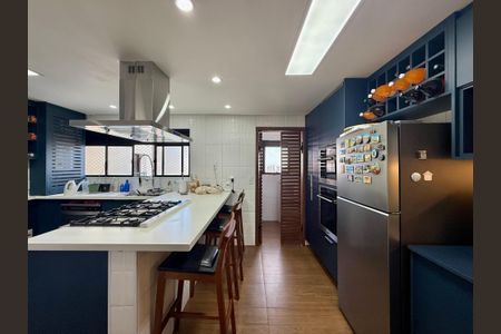 Apartamento à venda com 148m², 3 quartos e 3 vagasCozinha 