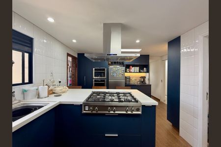 Apartamento à venda com 148m², 3 quartos e 3 vagasCozinha 