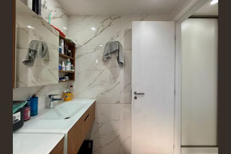 Apartamento à venda com 148m², 3 quartos e 3 vagasBanheiro Suíte 1