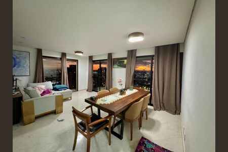 Apartamento à venda com 148m², 3 quartos e 3 vagasSala 