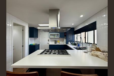Apartamento à venda com 148m², 3 quartos e 3 vagasCozinha 