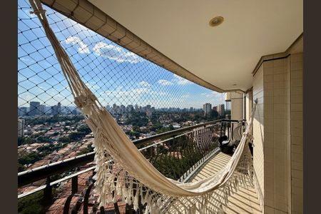 Apartamento à venda com 148m², 3 quartos e 3 vagasSacada