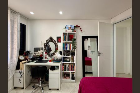 Apartamento à venda com 148m², 3 quartos e 3 vagasSuíte 2