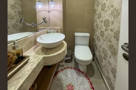 Apartamento à venda com 233m², 3 quartos e 2 vagasLavabo