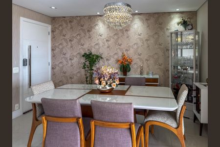 Apartamento à venda com 233m², 3 quartos e 2 vagasSala