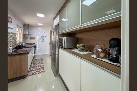 Apartamento à venda com 233m², 3 quartos e 2 vagasCozinha