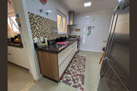 Apartamento à venda com 233m², 3 quartos e 2 vagasCozinha