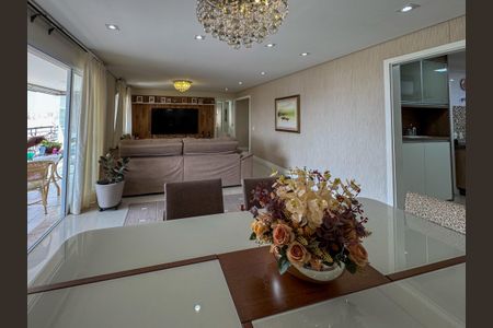 Apartamento à venda com 233m², 3 quartos e 2 vagasSala