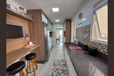 Apartamento à venda com 233m², 3 quartos e 2 vagasCozinha