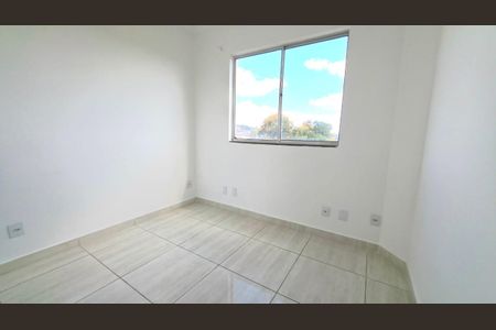 Apartamento à venda com 2 quartos, 42m² em Serra Dourada, Vespasiano