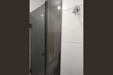 Apartamento à venda com 55m², 2 quartos e 1 vagaBanheiro Social