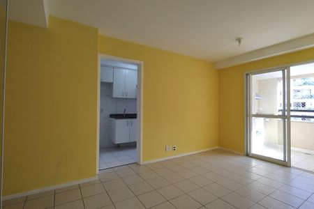 Apartamento à venda com 55m², 2 quartos e 1 vagaSala