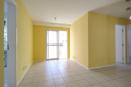 Apartamento à venda com 55m², 2 quartos e 1 vagaSala