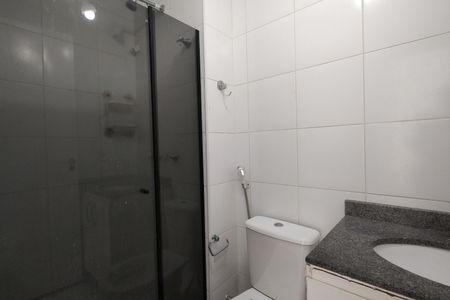 Apartamento à venda com 55m², 2 quartos e 1 vagaBanheiro Social