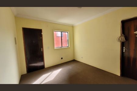 Sala de apartamento para alugar com 2 quartos, 46m² em Jardim Miray, Itaquaquecetuba