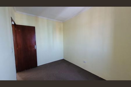 Quarto 01 de apartamento para alugar com 2 quartos, 46m² em Jardim Miray, Itaquaquecetuba