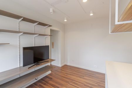 Sala de apartamento à venda com 1 quarto, 40m² em Vila Olímpia, São Paulo