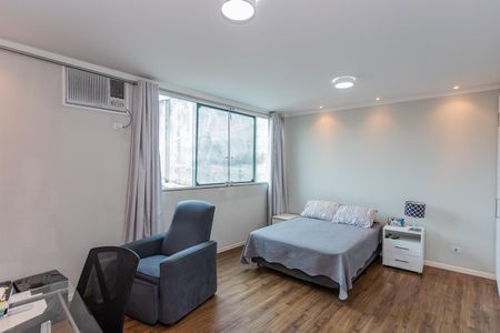 Casa para alugar com 300m², 4 quartos e 2 vagas Casa para alugar com 300m², 4 quartos e 2 vagasSuíte 3