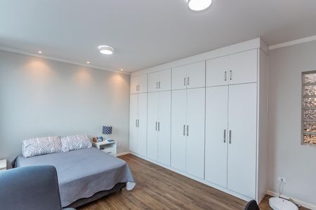 Casa para alugar com 300m², 4 quartos e 2 vagas Casa para alugar com 300m², 4 quartos e 2 vagasSuíte 3