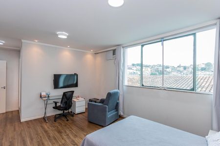 Casa para alugar com 300m², 4 quartos e 2 vagas Casa para alugar com 300m², 4 quartos e 2 vagasSuíte 3