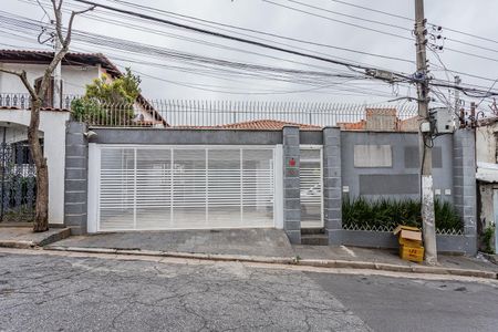 Fachada de casa para alugar com 4 quartos, 300m² em Vila Pereira Barreto, São Paulo