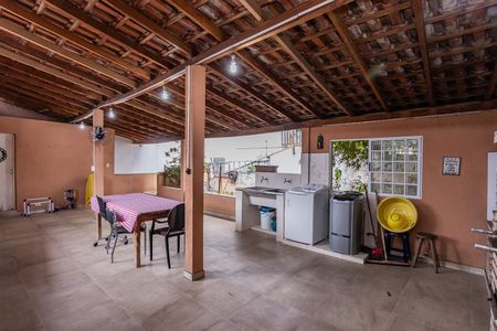 Casa para alugar com 300m², 4 quartos e 2 vagas Casa para alugar com 300m², 4 quartos e 2 vagasEspaço Gourmet e área de serviço