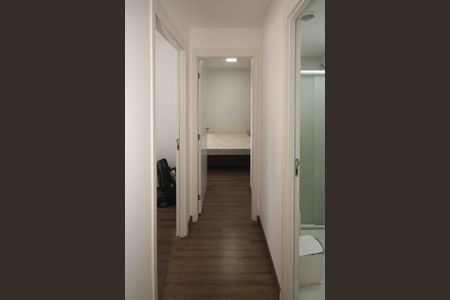 Apartamento à venda com 47m², 2 quartos e sem vaga Apartamento à venda com 47m², 2 quartos e sem vagaCorredor