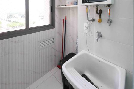 Apartamento à venda com 47m², 2 quartos e sem vaga Apartamento à venda com 47m², 2 quartos e sem vagaÁrea de Serviço