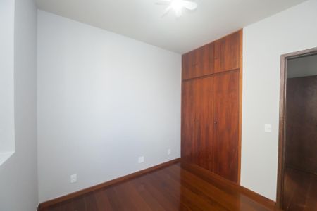 Apartamento à venda com 110m², 3 quartos e 2 vagas Apartamento à venda com 110m², 3 quartos e 2 vagasquarto 1