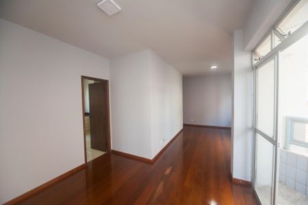 sala de apartamento à venda com 3 quartos, 110m² em Buritis, Belo Horizonte