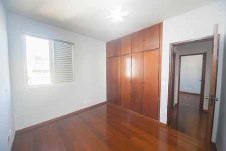 Apartamento à venda com 110m², 3 quartos e 2 vagas Apartamento à venda com 110m², 3 quartos e 2 vagassuite
