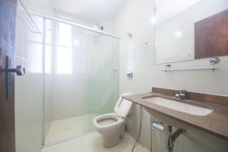 Apartamento à venda com 110m², 3 quartos e 2 vagas Apartamento à venda com 110m², 3 quartos e 2 vagasBanheiro Social