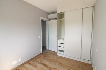 Apartamento para alugar com 72m², 2 quartos e sem vagaQuarto 2