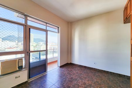 Apartamento à venda com 160m², 3 quartos e 2 vagasQuarto 2