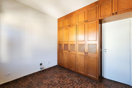 Apartamento à venda com 160m², 3 quartos e 2 vagasQuarto 1