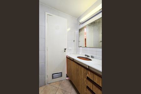 Apartamento à venda com 160m², 3 quartos e 2 vagasBanheiro da Suíte 