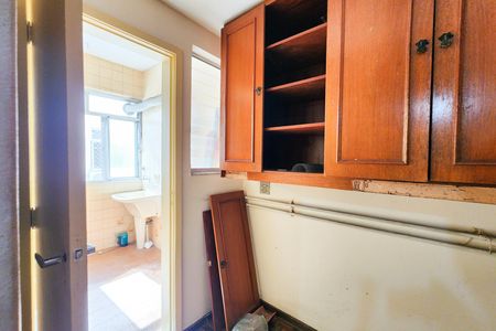Apartamento à venda com 160m², 3 quartos e 2 vagasQuarto de Serviço 