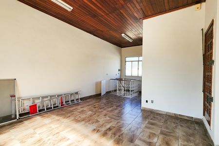 Apartamento à venda com 160m², 3 quartos e 2 vagasCobertura 