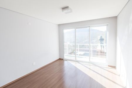 Casa de condomínio à venda com 524m², 6 quartos e 4 vagasQuarto 3